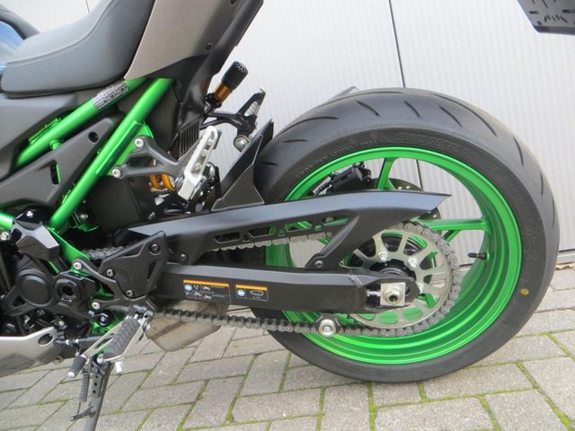 kawasaki - z900-se-performance