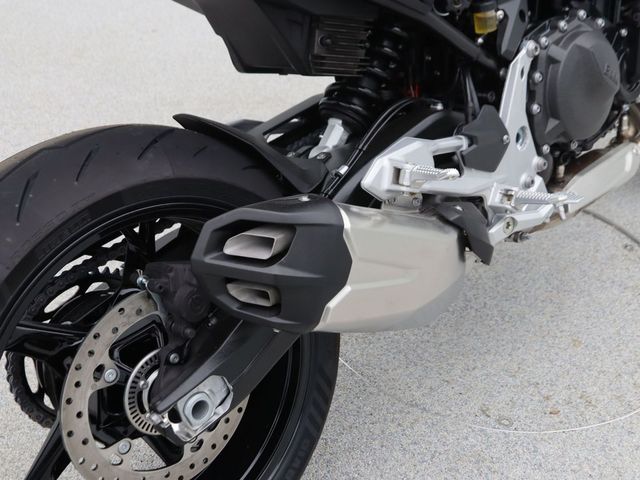 bmw - f-900-r