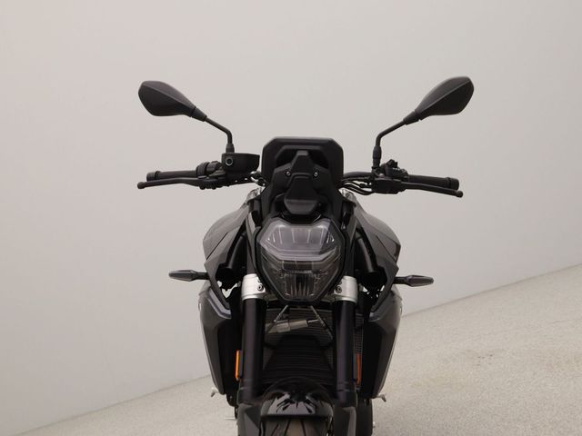 bmw - f-900-r