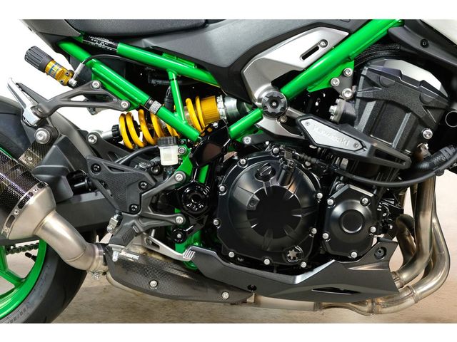 kawasaki - z900-se-performance