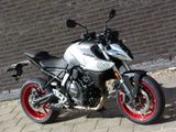 SUZUKI GSX-8S
