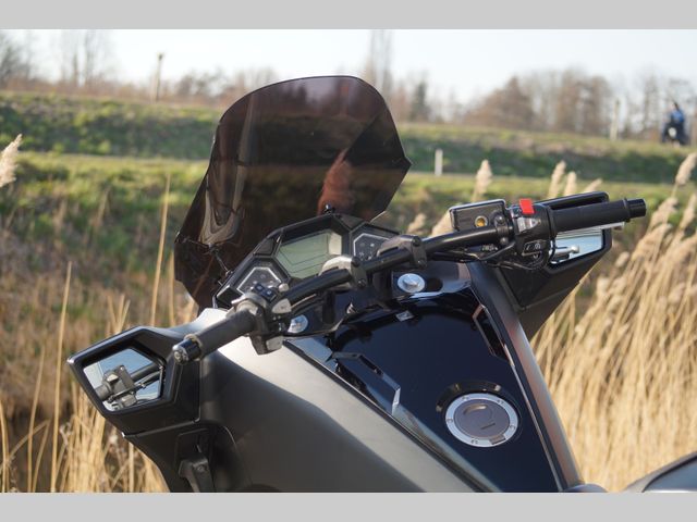 honda - nm4-vultus