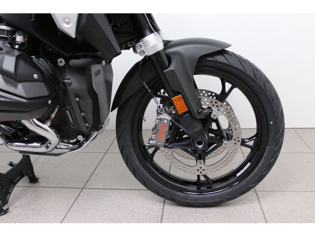 bmw - r-1300-gs