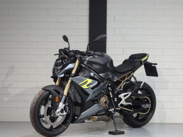 bmw - s-1000-r