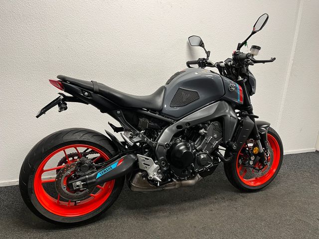 yamaha - mt-09-abs