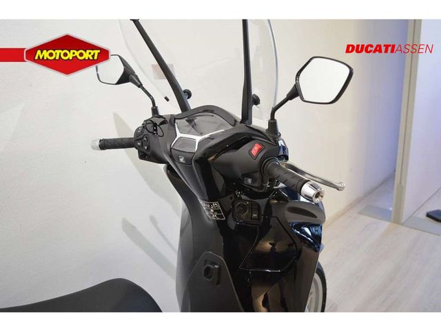 honda - sh-300i---abs