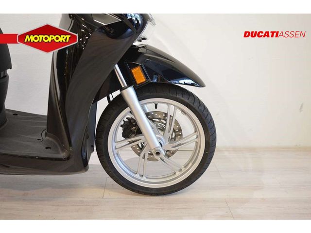 honda - sh-300i---abs