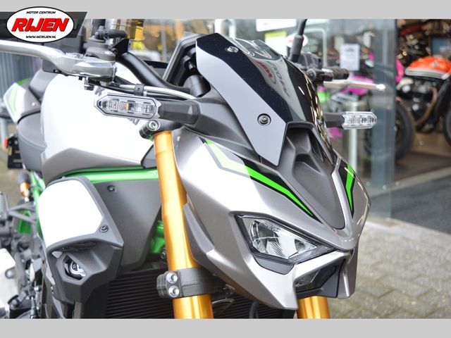 kawasaki - z900-se