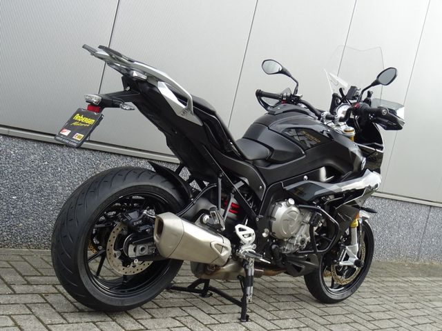 bmw - s-1000-xr-2023
