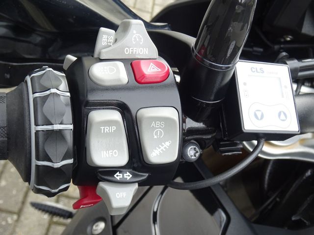 bmw - s-1000-xr-2023