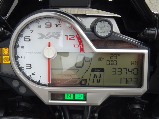 bmw - s-1000-xr-2023
