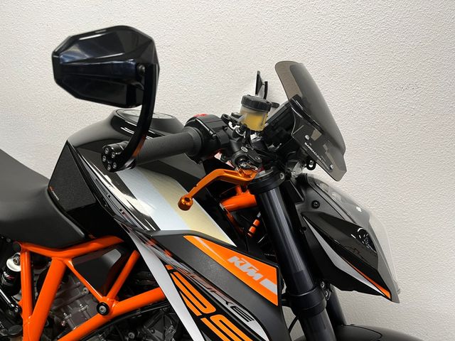 ktm - 1290-super-duke-r