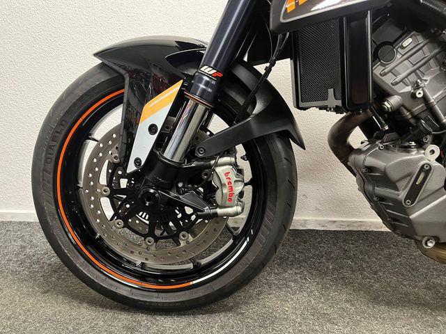 ktm - 1290-super-duke-r