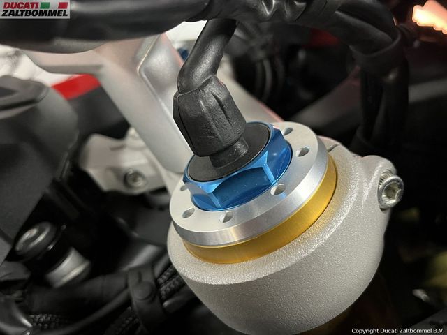ducati - multistrada-v4-pikes-peak