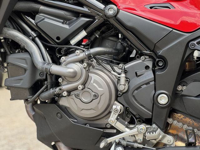 ducati - multistrada-v2-s