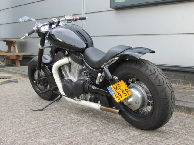 suzuki - vs-1400-intruder