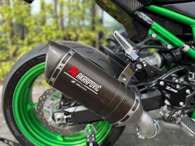 kawasaki - z900