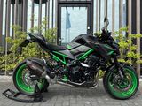 KAWASAKI Z900