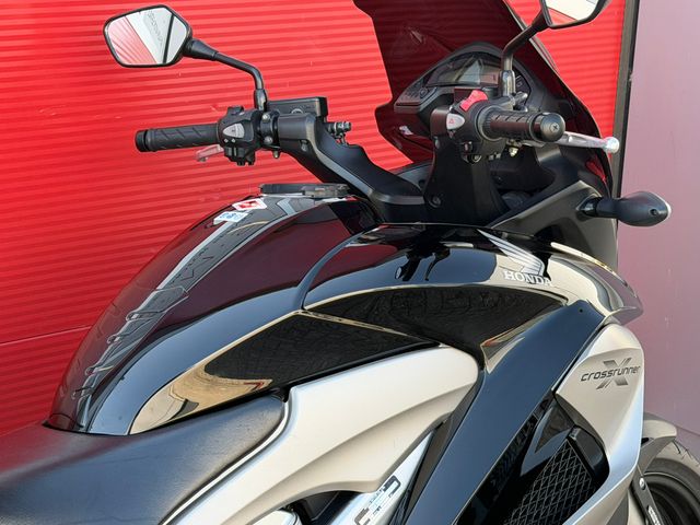 honda - vfr-800-x-crossrunner-abs