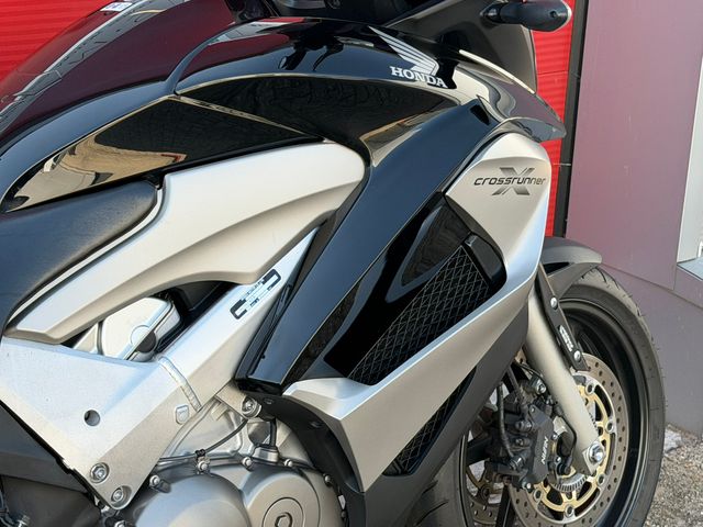 honda - vfr-800-x-crossrunner-abs