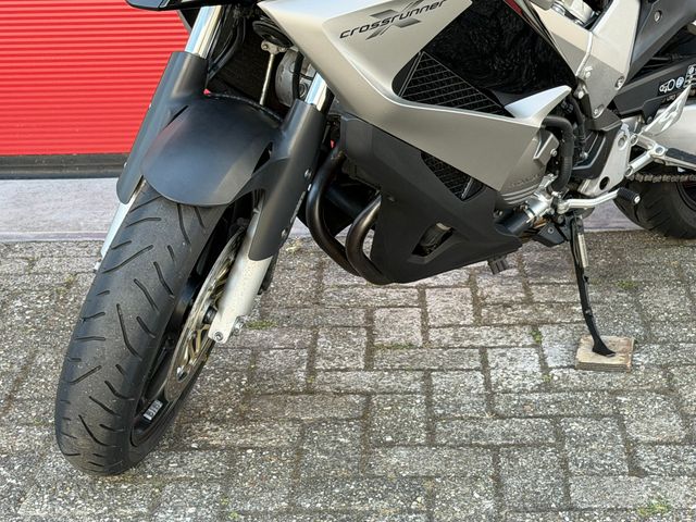 honda - vfr-800-x-crossrunner-abs