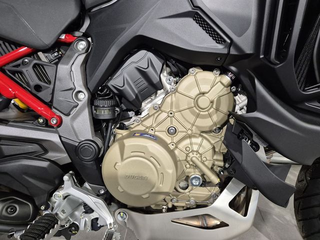 ducati - multistrada-v4