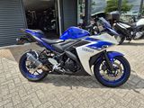 YAMAHA YZF R3