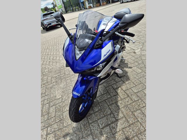 yamaha - r3