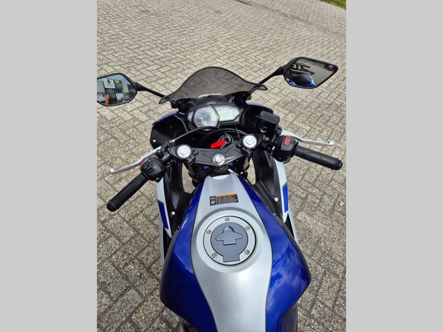 yamaha - r3