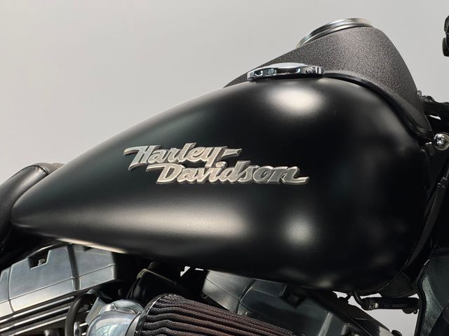 harley-davidson - street-bob-fxdb