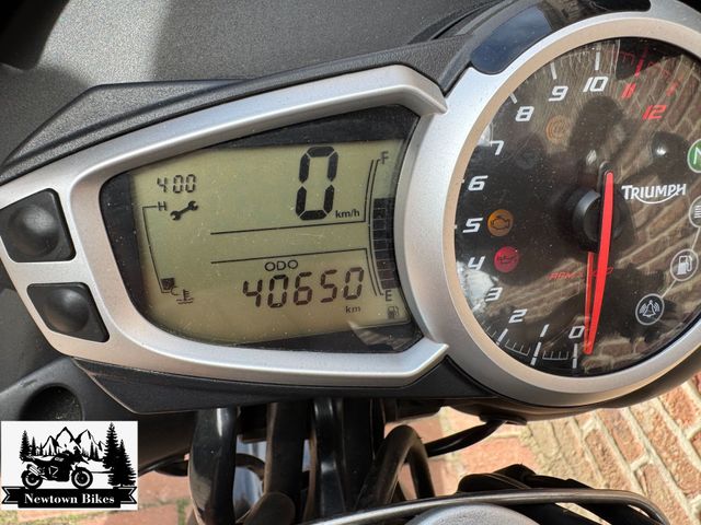 triumph - speed-triple-1050-abs