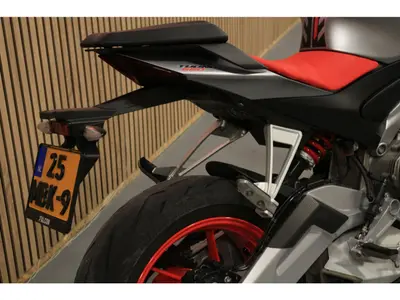 APRILIA TUONO 660 – foto 4
