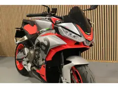 Aprilia Tuono 660 - 2022 - Quickshifter - Cruise Control 2022 occasion – foto 8 van 17