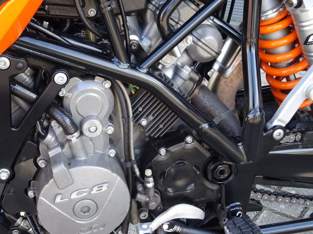 ktm - 990-supermoto-t