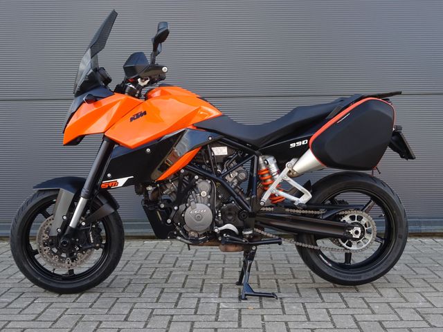 ktm - 990-supermoto-t