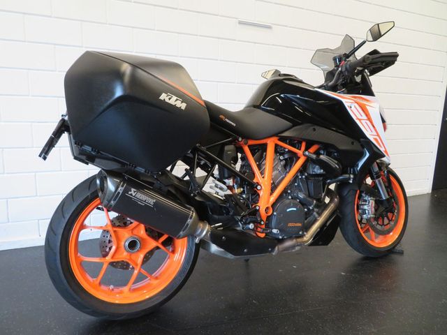 ktm - 1290-super-duke-gt