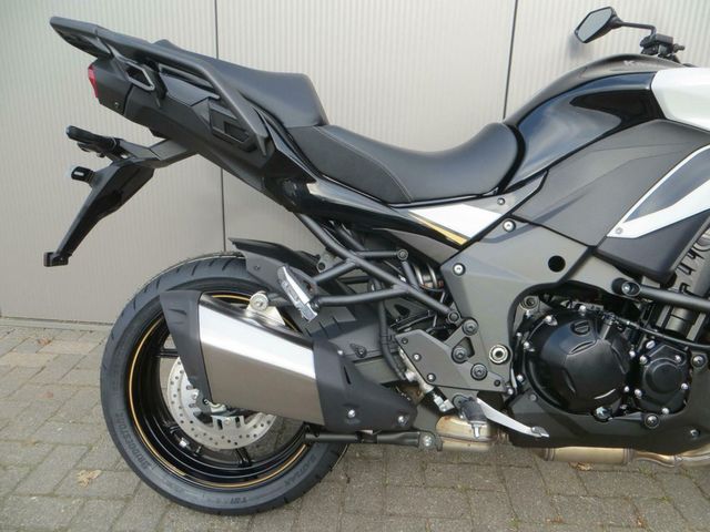 kawasaki - versys-1100-se