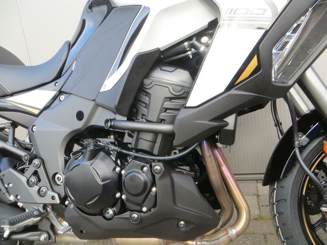 kawasaki - versys-1100-se