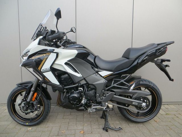 kawasaki - versys-1100-se