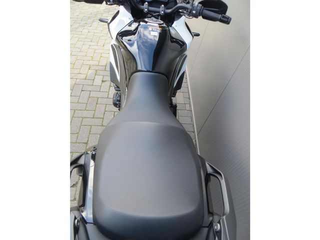 kawasaki - versys-1100-se