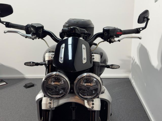 triumph - rocket-3-r