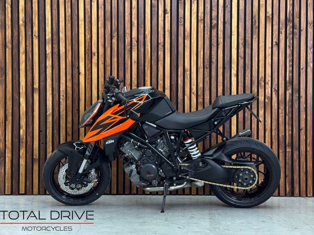 ktm - 1290-super-duke-r