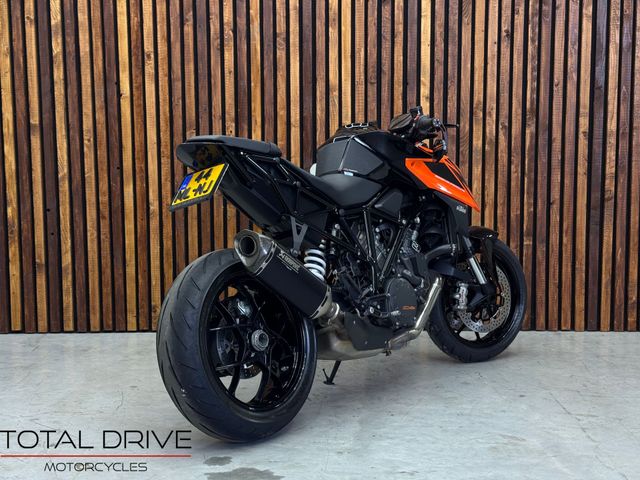 ktm - 1290-super-duke-r
