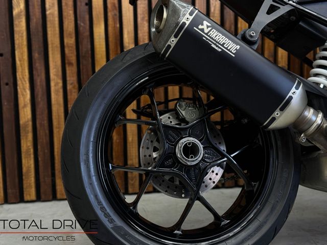 ktm - 1290-super-duke-r