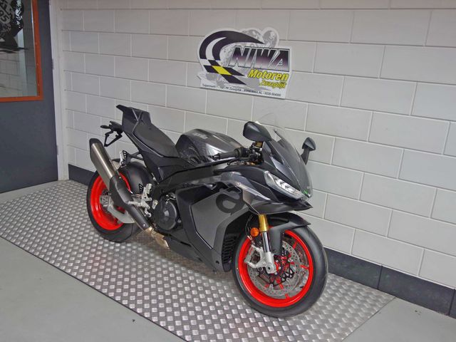 aprilia - rsv-4-r
