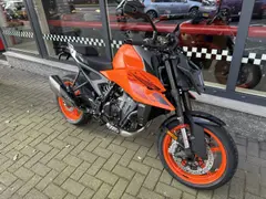 KTM 990 Duke 2026 nieuw – foto 2 van 3