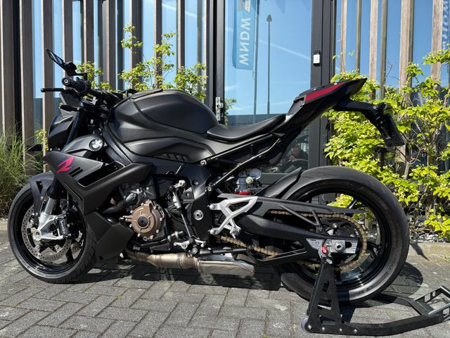 bmw - s-1000-r