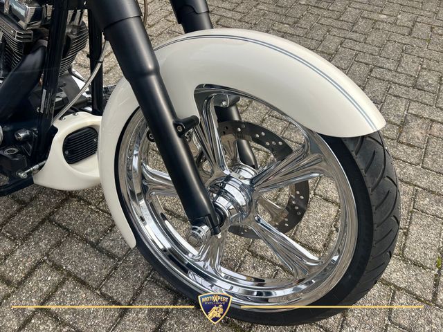 harley-davidson - fat-boy-screamin-eagle-cvo-flstfse