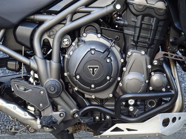 triumph - tiger-1200-xcx