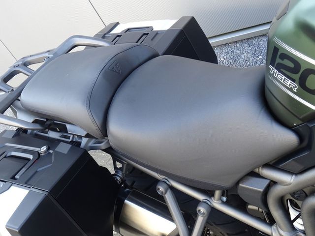 triumph - tiger-1200-xcx